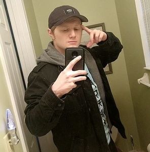 Meet your Posher, Nick